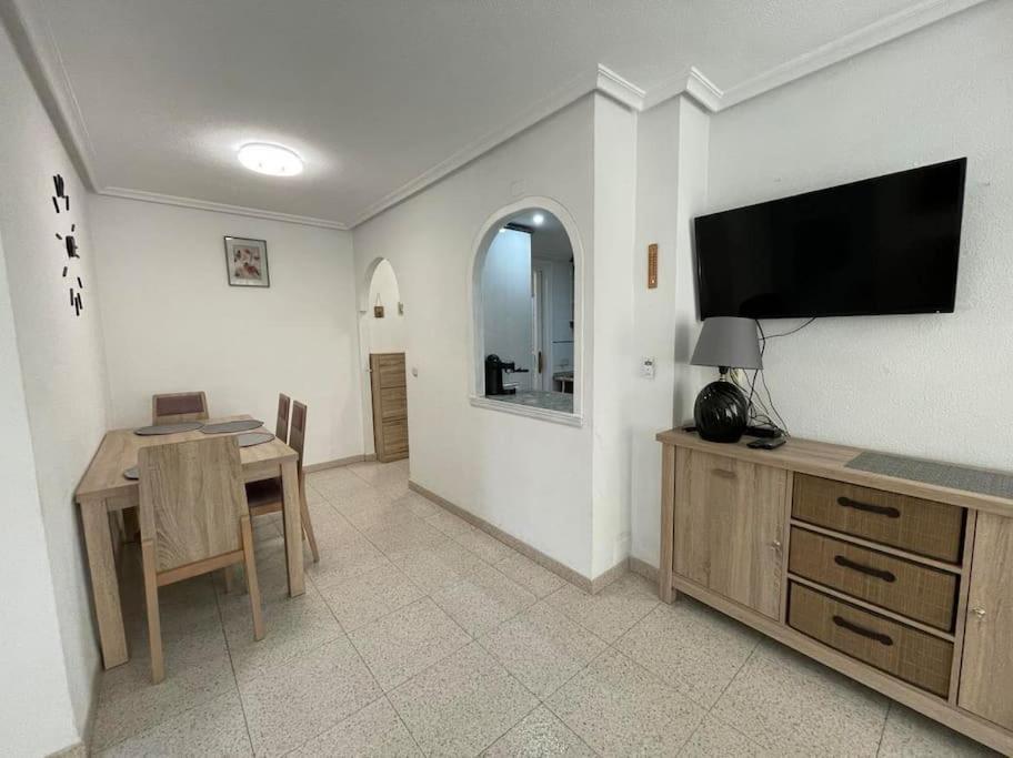 Flamenco Chill Apartment ตอร์เรเวียคา ภายนอก รูปภาพ