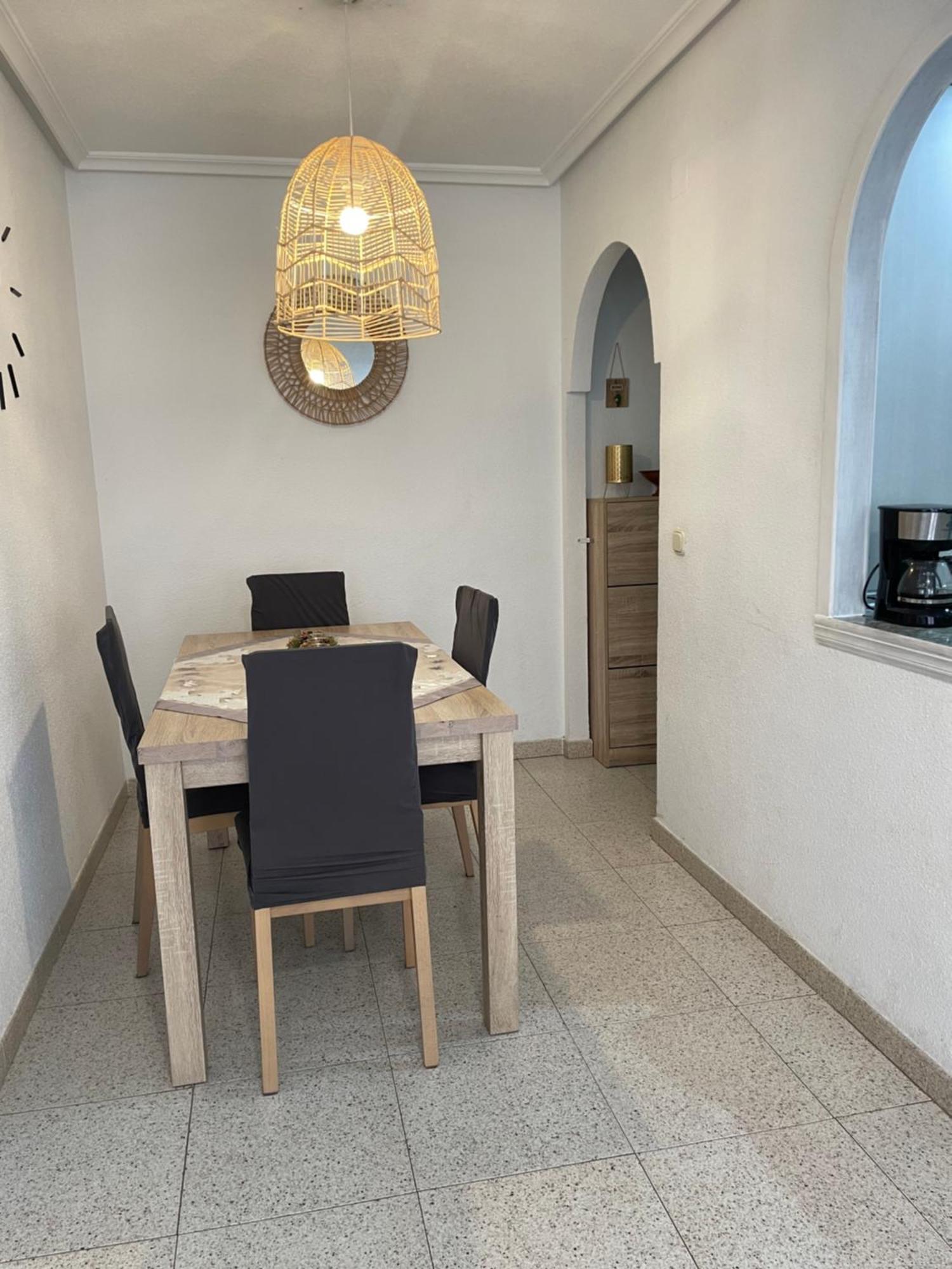 Flamenco Chill Apartment ตอร์เรเวียคา ภายนอก รูปภาพ